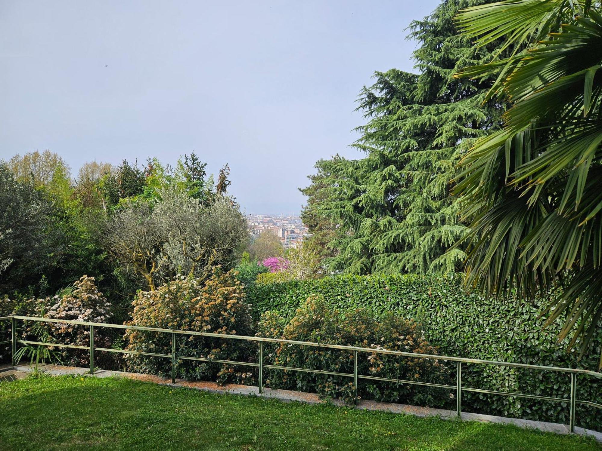 Villa In Precollina Turín Exteriér fotografie